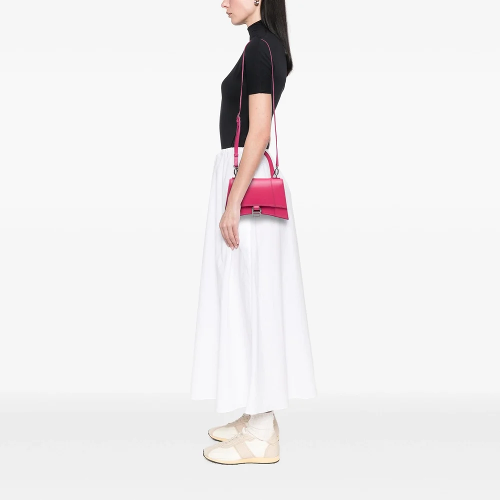 Balenciaga hourglass features